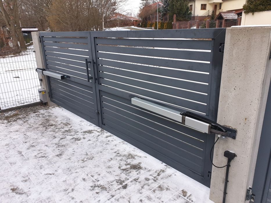 NAPRAWA BRAM i napędów. Kosztorysy do ubezpieczalni