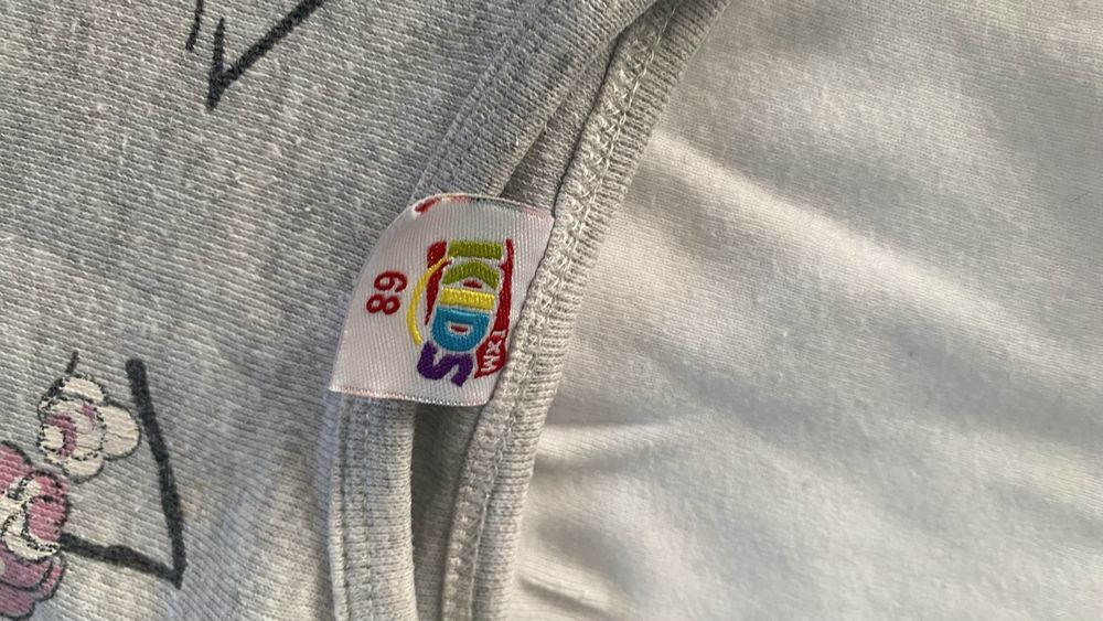 Body z długim rękawem 68  cztery sztuki