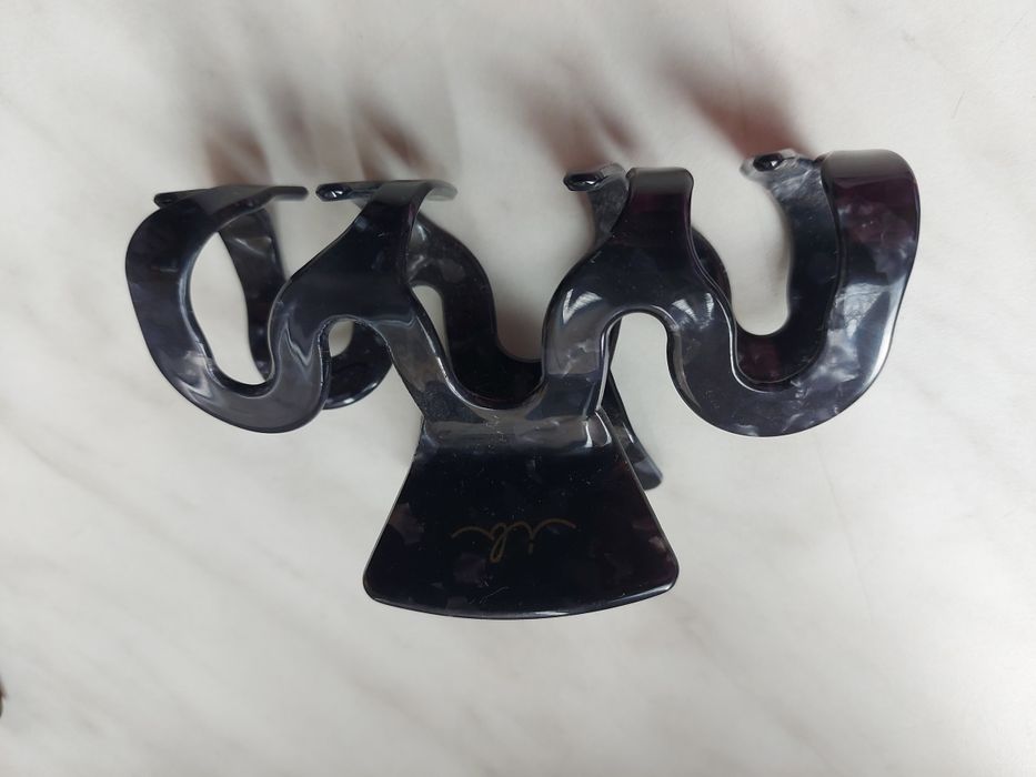 Заколка для волосся