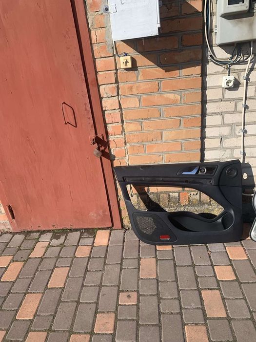 Водійська внутрішня ручька до  Skoda A5