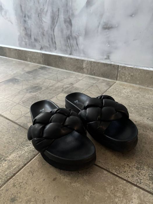 Шльопанці H&M жіночі