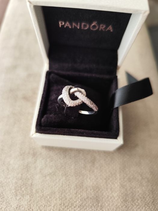 Anel Pandora o Nó NR 56 , iquivalente NR 18 de ourives