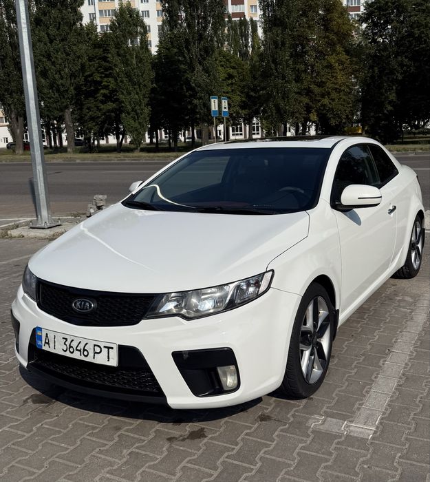 Kia Cerato 2012 біла