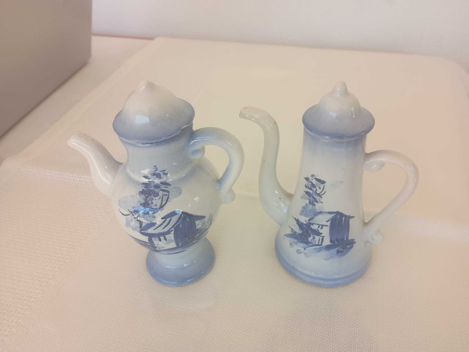 Peças de Cerâmica Decorativa – Pintura Azul