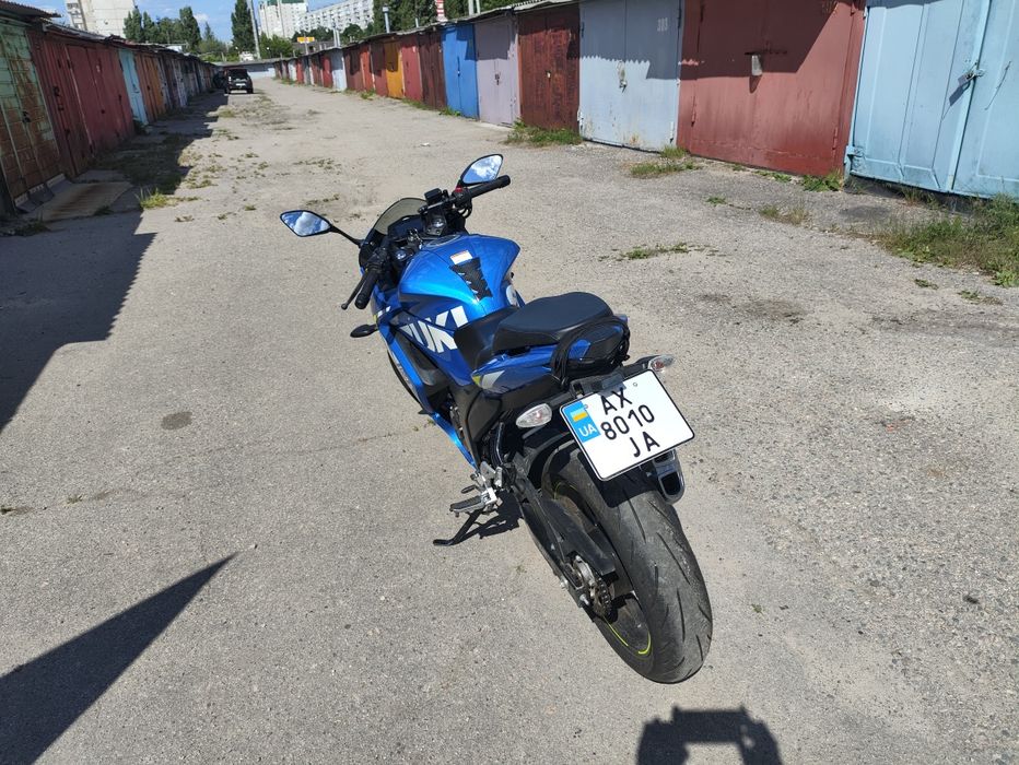 Продам Suzuki GXR 250
