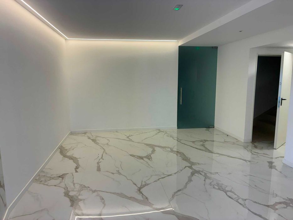 Arrendamento de apartamento T0 na Avenida Araújo Silva, 195, Penafiel