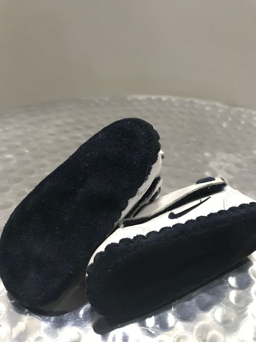 Buty nike skórzane rozm. 19,5