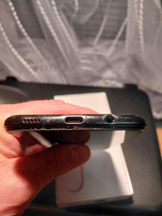 Samsung Galaxy A30 32 Gb (SM-A305F/DS). Чорний