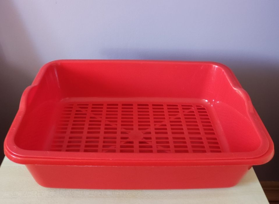 Туалет з сіткою для котів