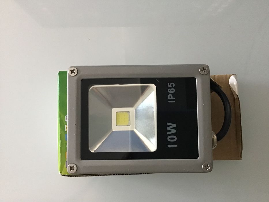 Foco led novo de 10w