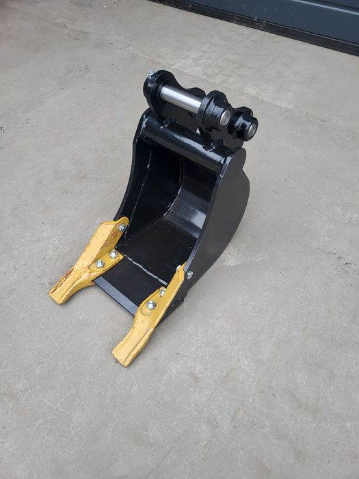 Łyżka kopiąca 18cm do bobcat e10 e10e e17z e20z e16 e17 e19 e20