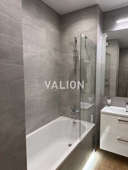 Продаж 2-кім. квартири, ЖК "Bristol Comfort House", пр-т Лобановського