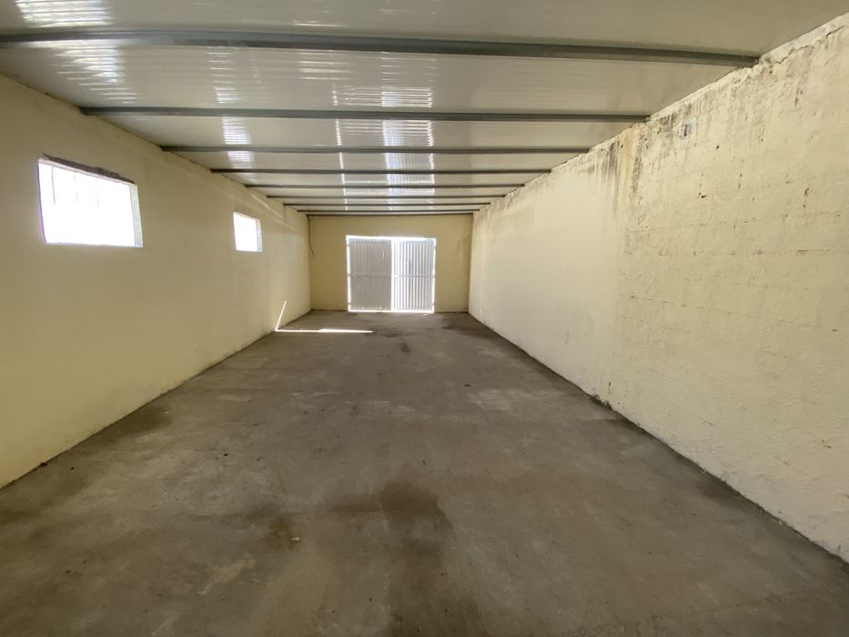 Arrenda se no Montijo, imovel bem localizado