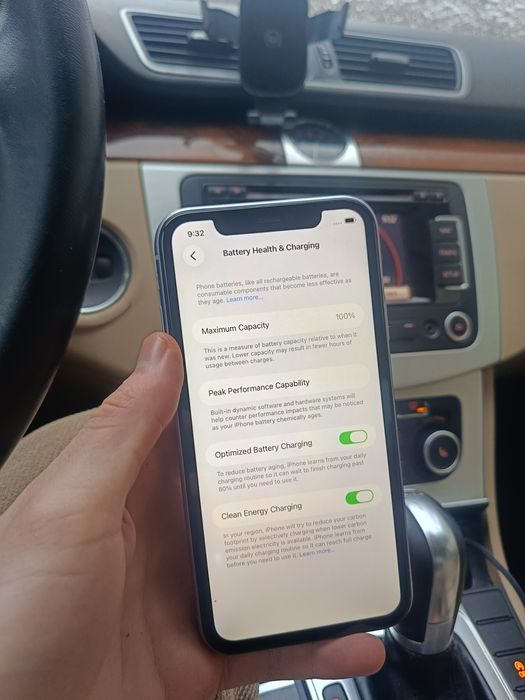 iPhone 11 128gb rsim
