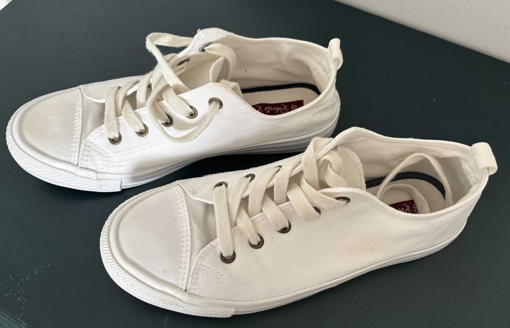 Damskie trampki Roberto Rosso