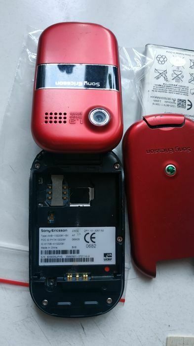 Sony Ericsson телефон рабочий