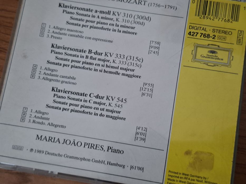 Cd de Maria João Pires da editora Deutsche Grammophone