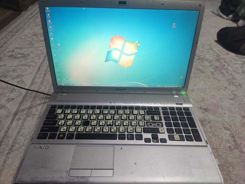 SONY диск с 100гб диск D 365