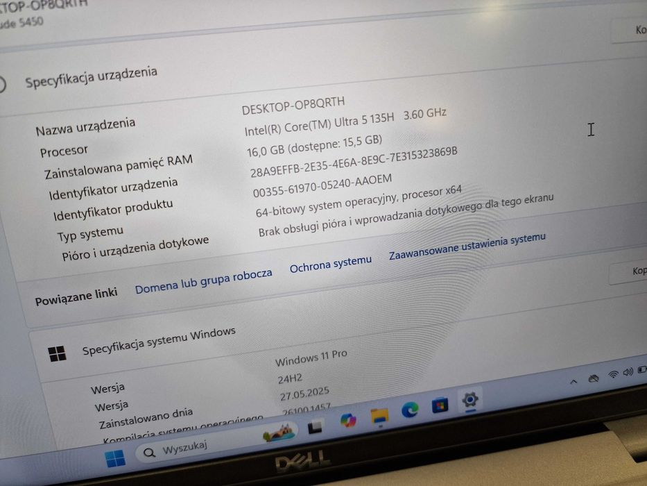 DELL LATITUDE 5450/ Ultra 5 135H 3.60 GHz/ 16GB/ 256GB/ gw 11/2028/ A+