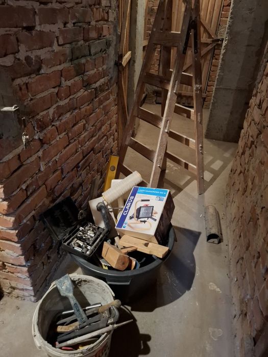 Narzędzia budowlane używane