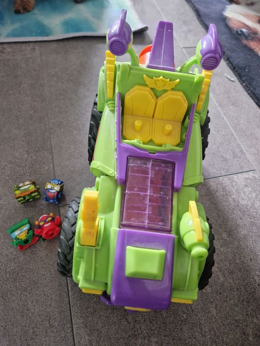 Duże auto Roller Truck Super Zings i figurki