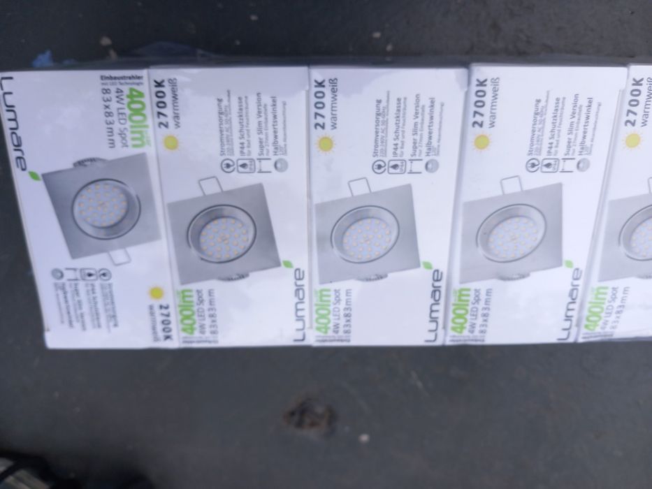 LED wpuszczany Spot 4W 83x83mm IP44 2700K 9 szt.