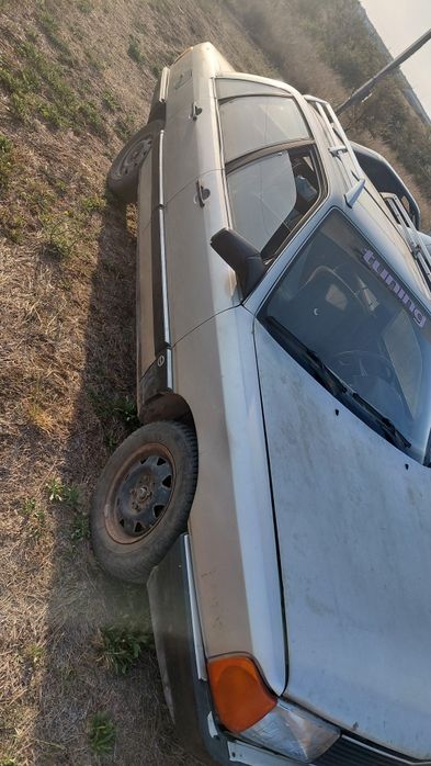 Продам ауди 100 с3 1.8
