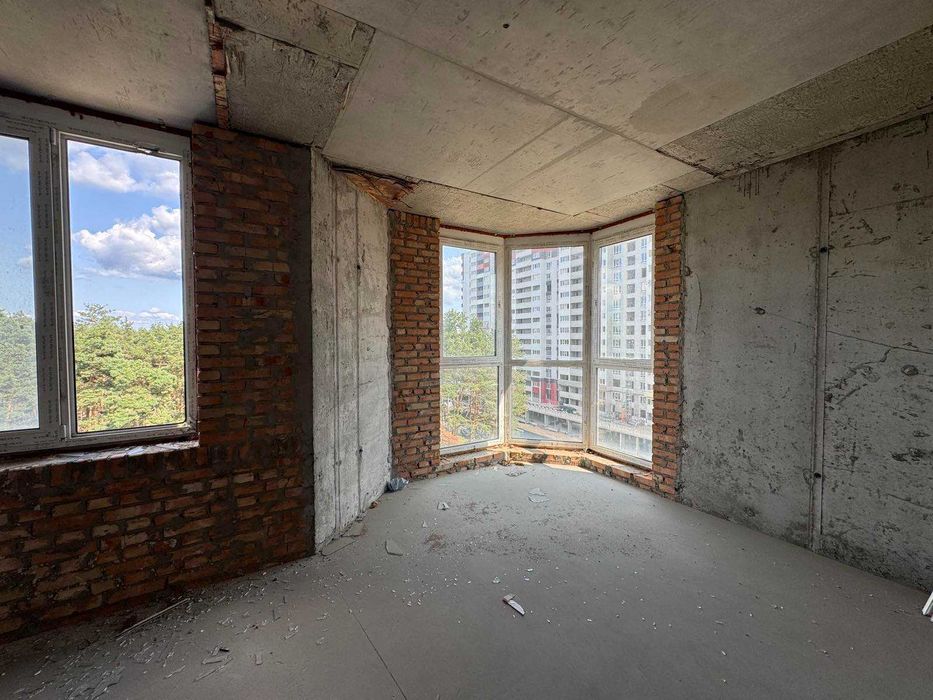 Затишна 2К в зданому ЖК. 7км від Києва. Навколо ліс