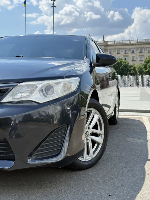 Toyota Camry 2014 VIN 6T1BF9FKXFX570950 фото оголошення 9 з 12