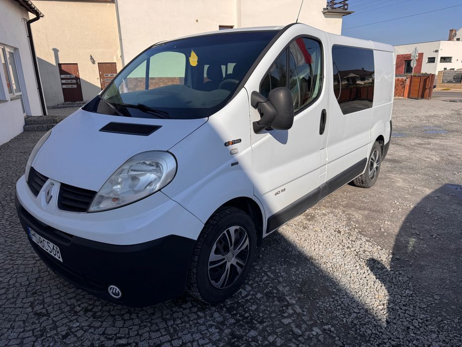 Sprzedam Renault Trafic 2 2011