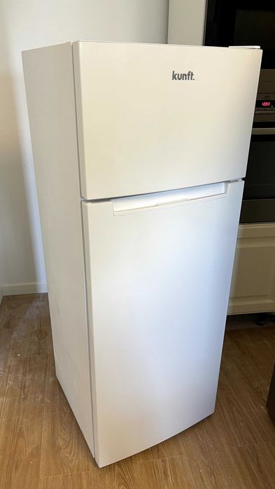 Frigorífico Kunft, modelo KDD5195, como novo