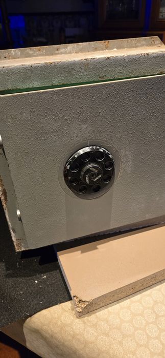 Cofre juwel mecânico com segredo americano