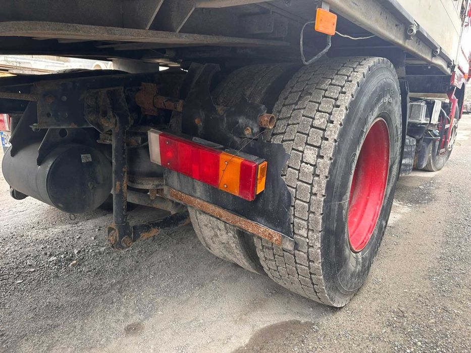 Тягач вантажний DAF XF 105