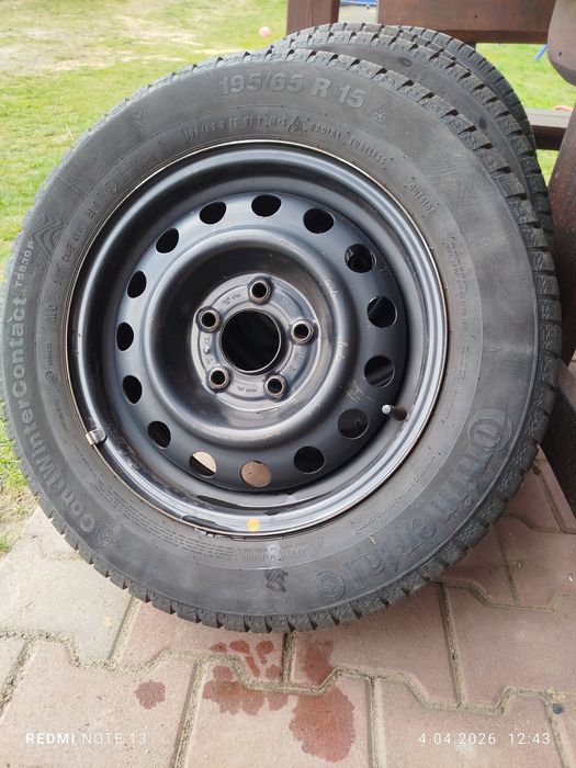 Opony zimowe 195/65/15 Continental