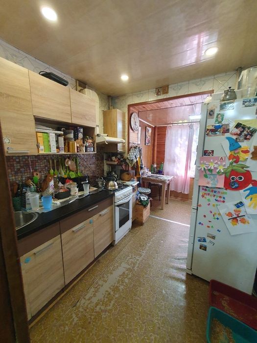 Продам 2-к.квартиру,ул. Непокорённых, 607мн,  54м, , две пристройки