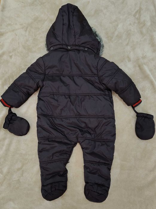 Kombinezon dziecięcy