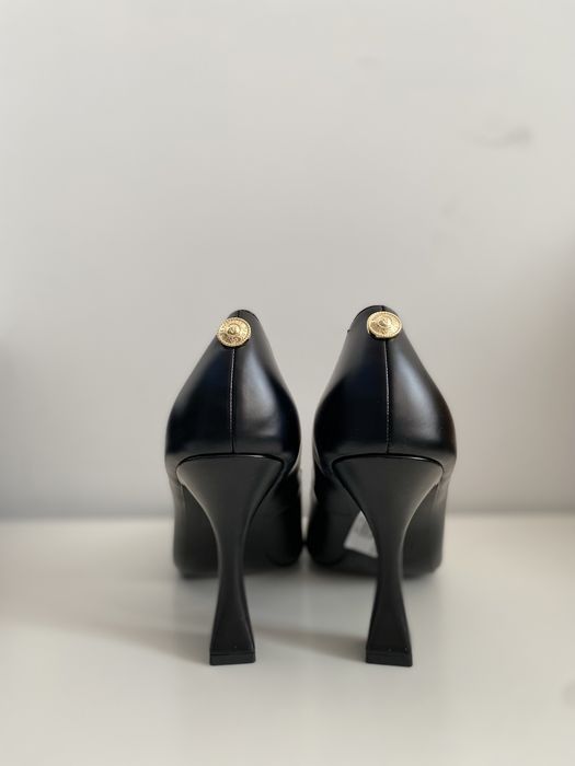 Buty na wysokim obcasie Versace Jeans Couture