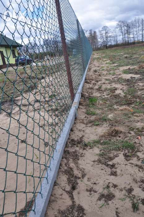 Kompletny materiał na ogrodzenie 47zł (siatka słupki płyta)