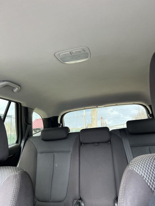 Продам hyundai santa fe 2011 7 місць газ!