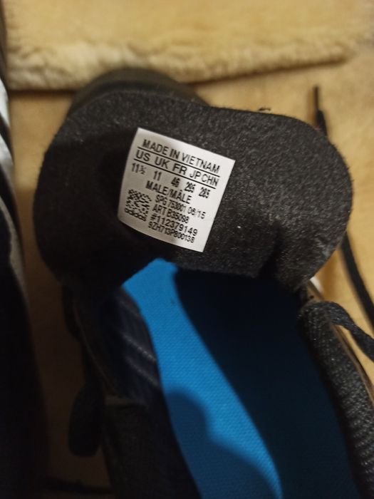 Бутсы для футбола Адидас новые р 46