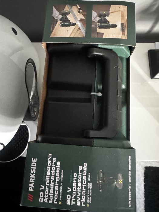 Aparafusadora 20V sem fios PARKSIDE (NOVA)
