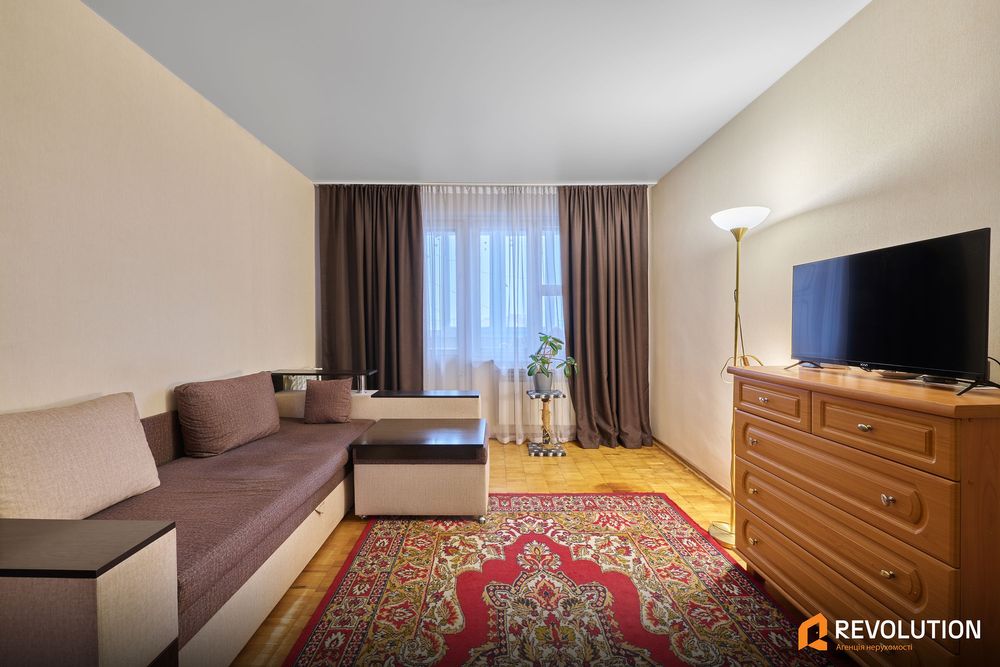 Без %; 3кімнати пр-т Червоної калини 22, державні програми, з ремонтом