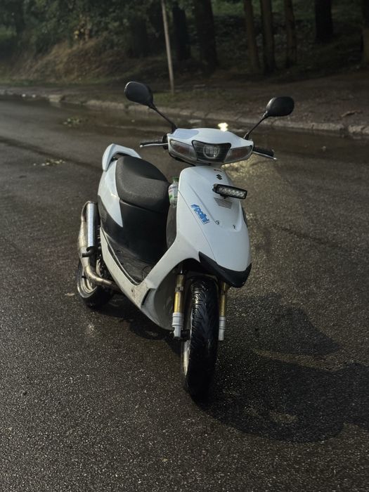 Suzuki zz inch up sport