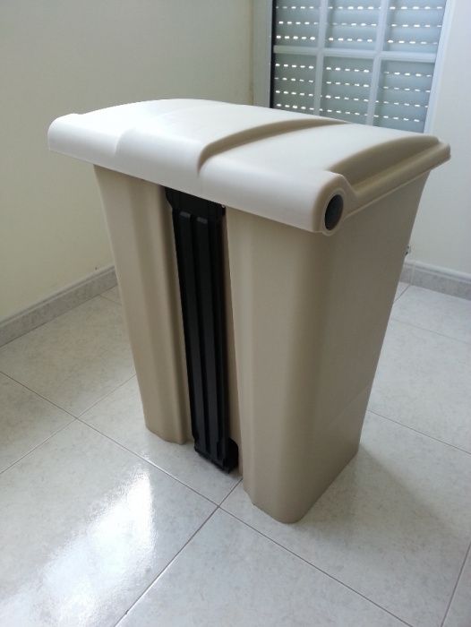 Caixote do Lixo Indústrial