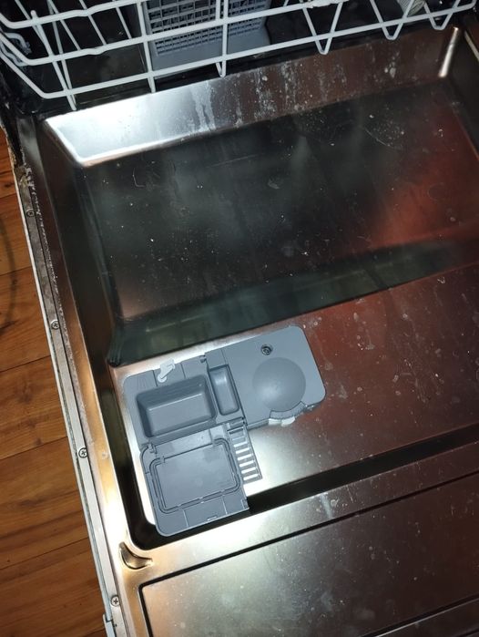 Посудомийна машина Beko