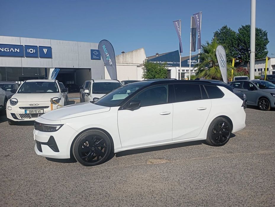 Opel Astra Sports Tourer 1.2 T Hybrid GS eDCT