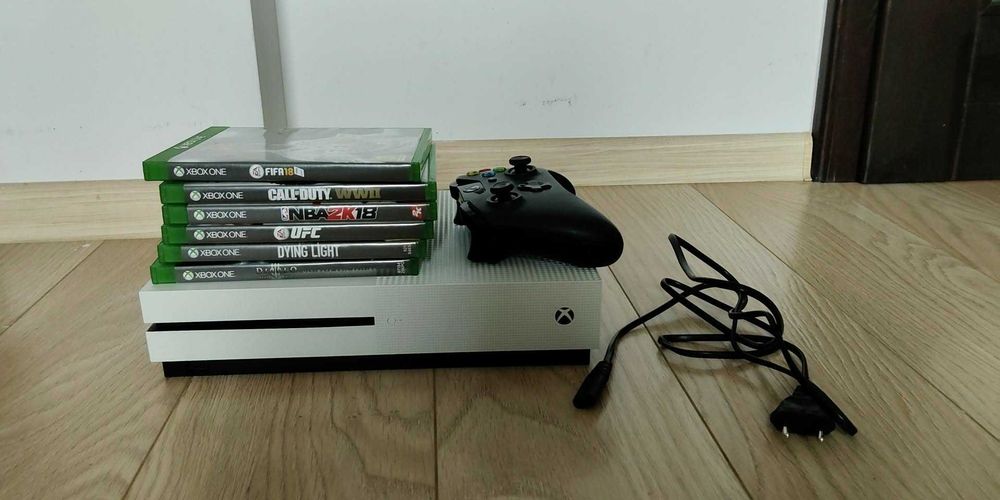 xbox one s 1tb + pad + 6 gier