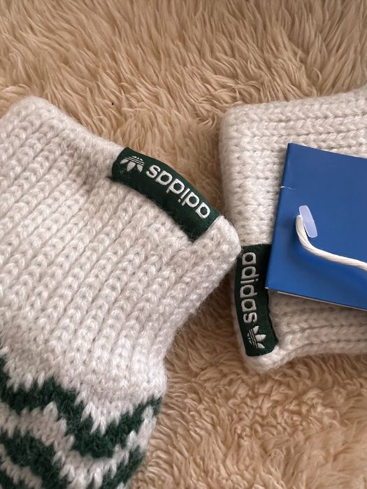 Комплект Adidas шапка+перчатки