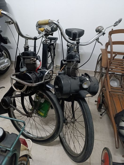 2 Mobylettes Solex