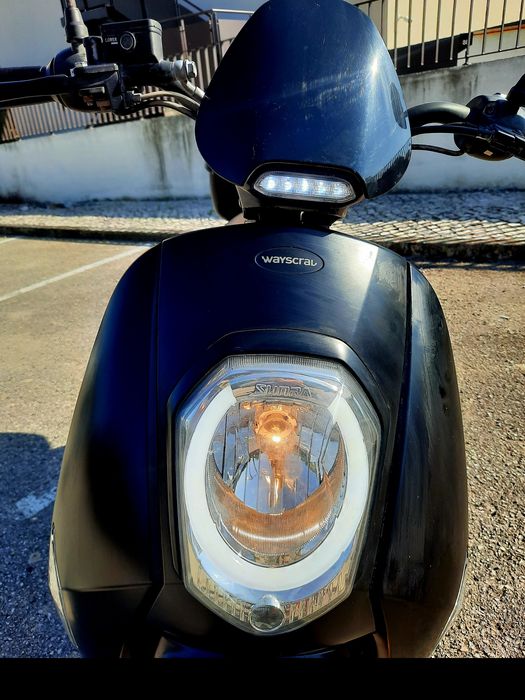 Electrica, bateria portátil pode levar para casa ou carregar na mota